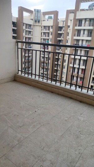 Balcony in 2.5 BHK Apartment at Amrapali Kingswood, Sector 4 Greater Noida – for Sale