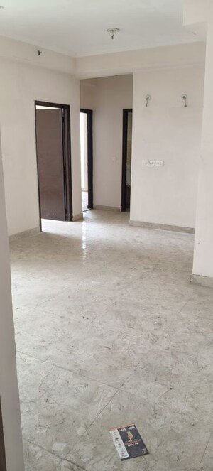 Building Lobby in 2.5 BHK Apartment at Amrapali Kingswood, Sector 4 Greater Noida – for Sale