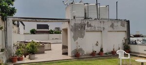 Terrace in 4 BHK Builder Floor at Greater Kailash ii – for Rent