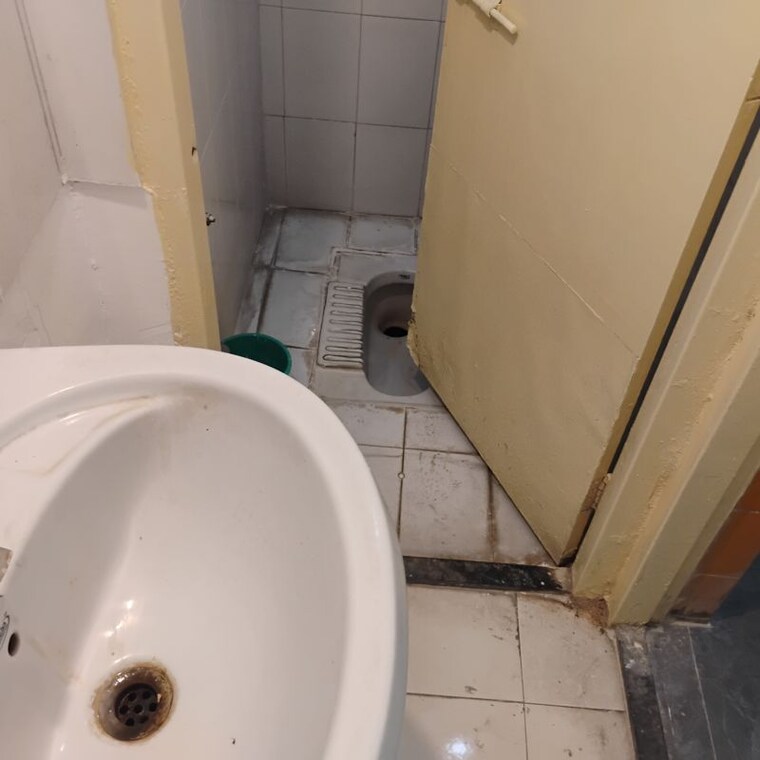 Bathroom, laxmi-ganga-residency-apartment 1 Bedroom 608 Sq.Ft. Apartment In Anand Nagar Pune 10601728