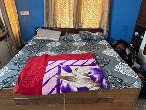 Bedroom in  Pg at Sector 34 – for Rent