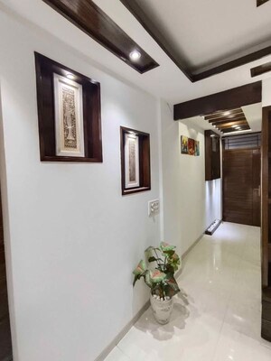 Room in 3 BHK Builder Floor at Panchsheel Vihar – for Rent