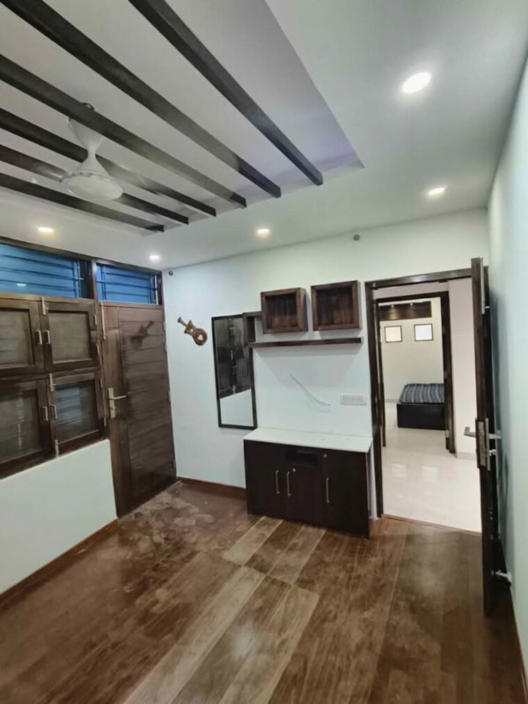  Parking, panchsheel vihar 3 Bedroom 900 Sq.Ft. Builder Floor In Panchsheel Vihar Delhi 10601762