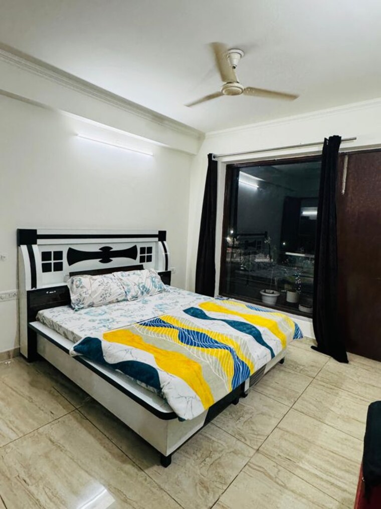 Bedroom, palam vihar 4 Bedroom 3600 Sq.Yd. Builder Floor In Palam Vihar Gurgaon 10601779