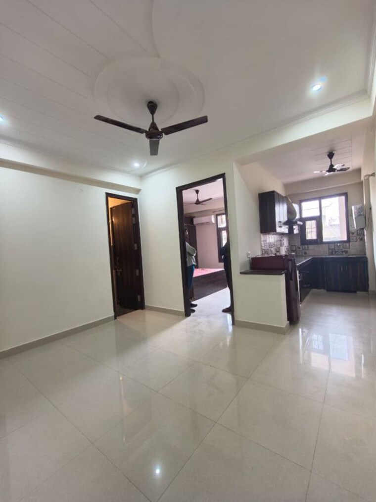 Room, palam vihar 4 Bedroom 3600 Sq.Yd. Builder Floor In Palam Vihar Gurgaon 10601779