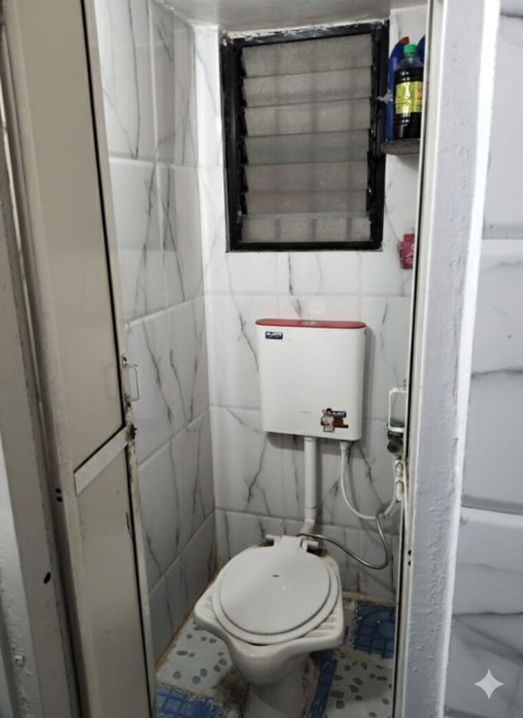 Bathroom, ram-society 1 Bedroom 600 Sq.Ft. Apartment In Yerawada Pune 10601789