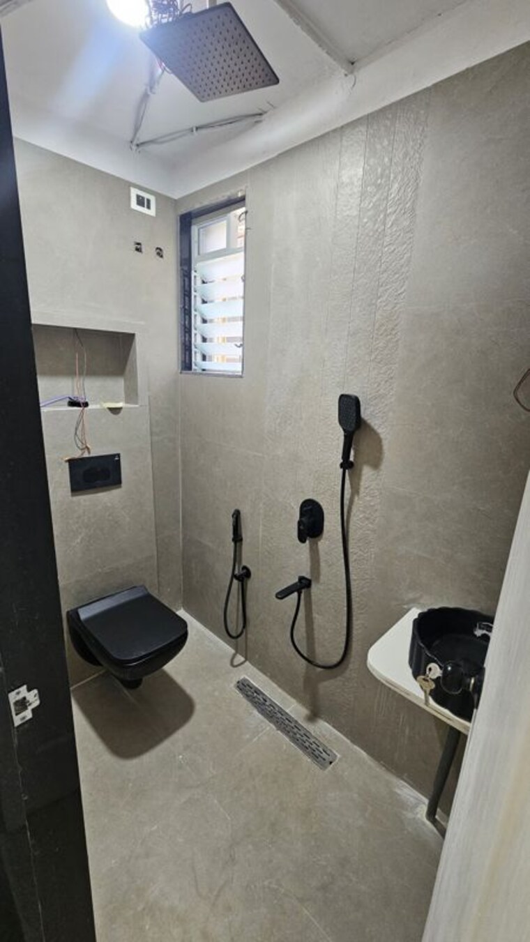 Bathroom, kharghar sector 18 2 Bedroom 700 Sq.Ft. Apartment In Kharghar Sector 18 Navi Mumbai 10601801