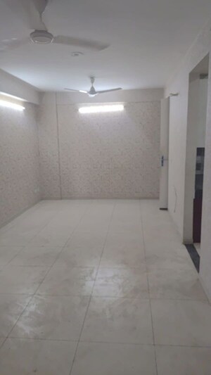 3 BHK Apartment For Rent in Sushma Valencia, International Airport Road