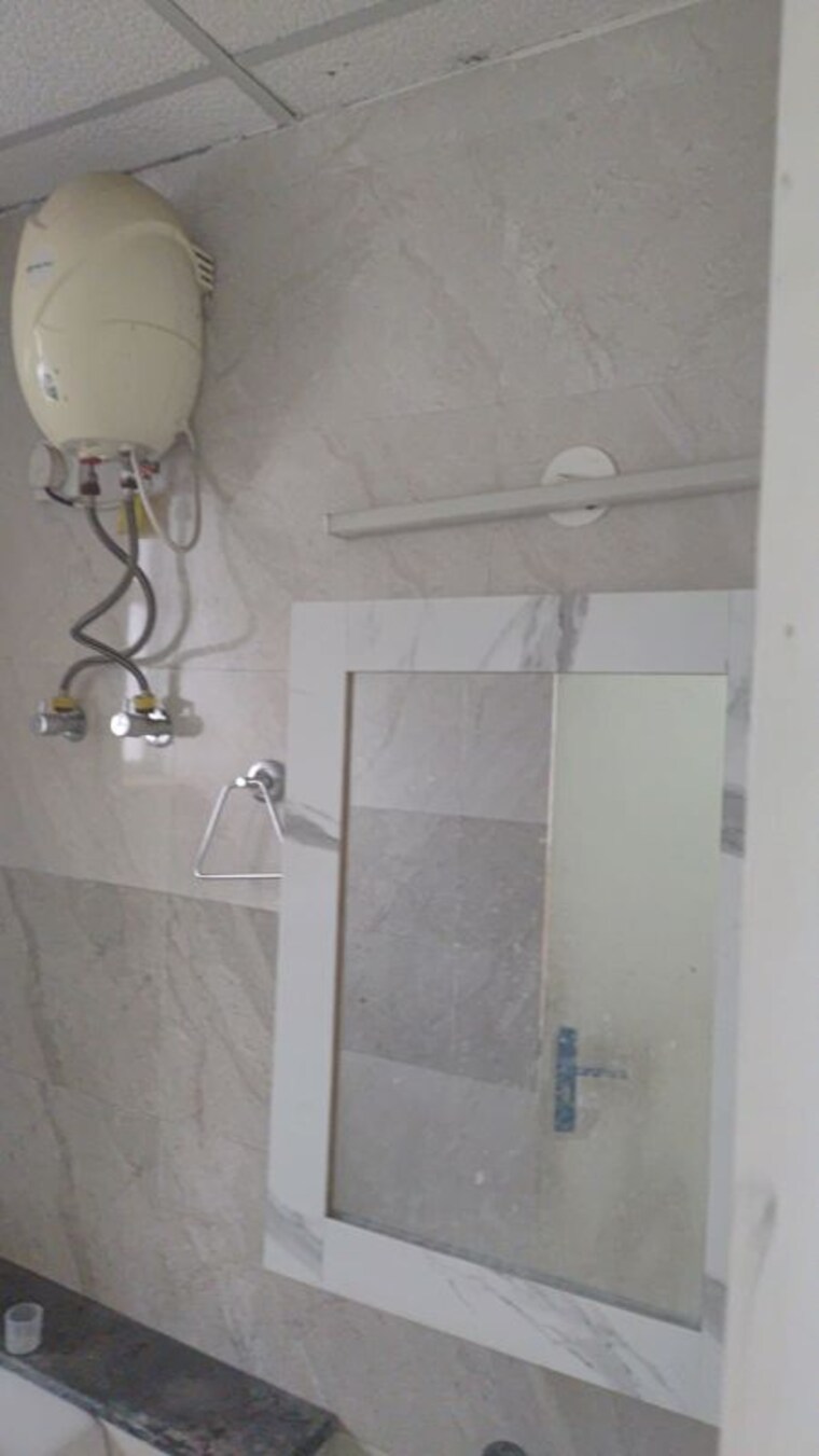 Bathroom, sushma-valencia 3 Bedroom 1875 Sq.Ft. Apartment In International Airport Road Zirakpur 10601799