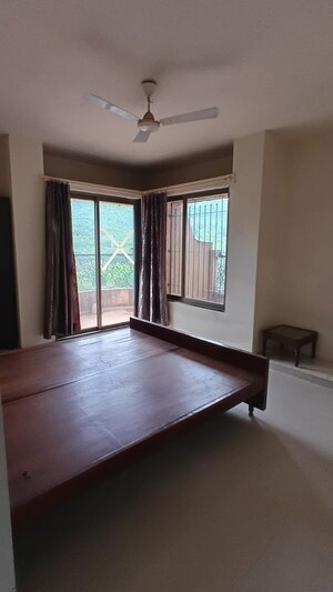 Room in 4 BHK Apartment at Neelkanth Heights Shivai Nagar, Shivai Nagar – for Rent