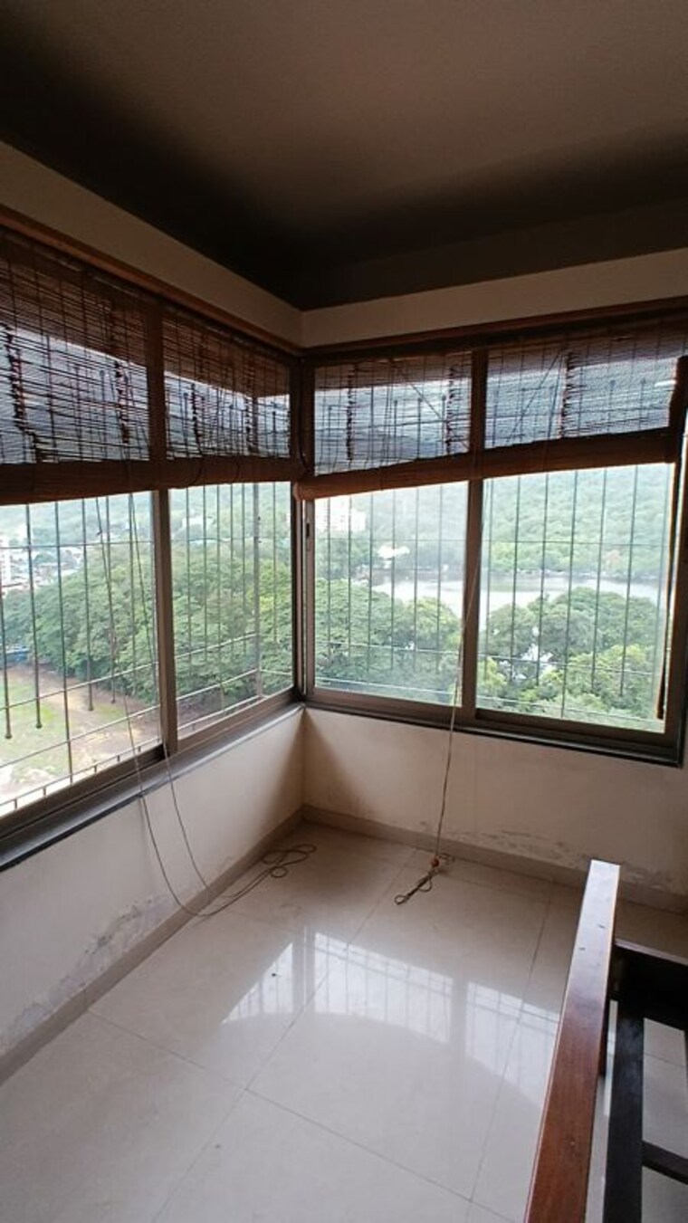 Balcony, neelkanth-heights-shivai-nagar 4 Bedroom 1500 Sq.Ft. Apartment In Shivai Nagar Thane 10601807