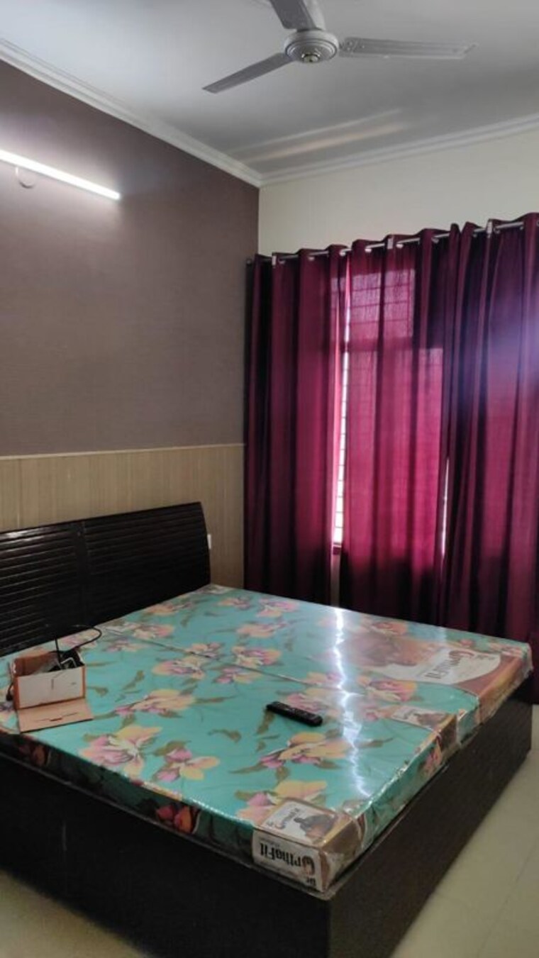 Bedroom, vip-ashiana-homes 2 Bedroom 1850 Sq.Ft. Apartment In Vip Road Zirakpur 10601817