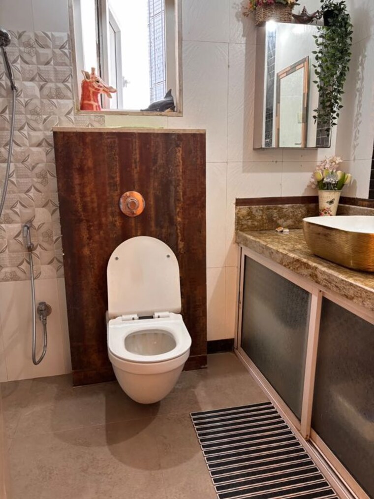 Bathroom, omkar-woodside 2.5 Bedroom 1100 Sq.Ft. Apartment In Dadar West Mumbai 10601837