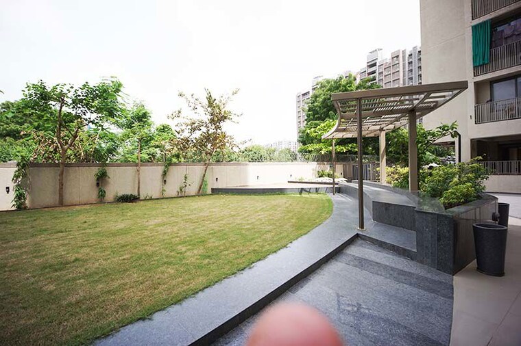 Balcony, sk-shivana-aurum 3 Bedroom 1480 Sq.Yd. Apartment In South Bopal Ahmedabad 10601854