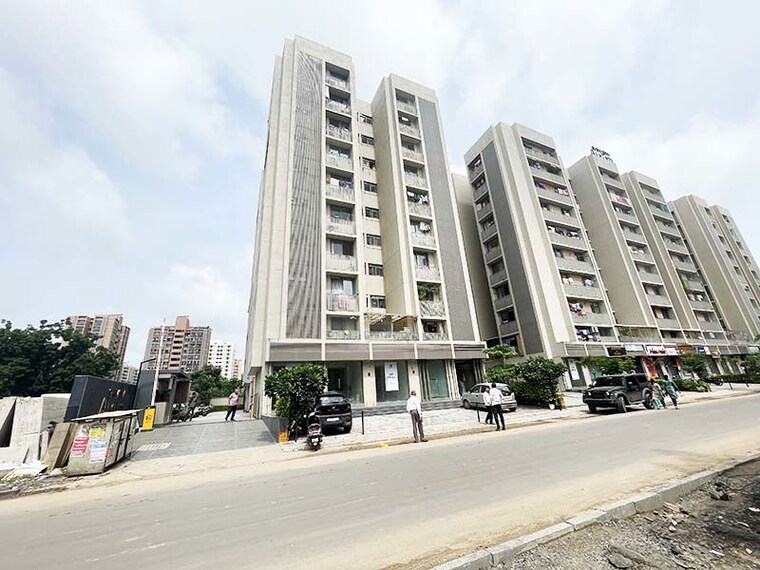 Exterior View, sk-shivana-aurum 3 Bedroom 1480 Sq.Yd. Apartment In South Bopal Ahmedabad 10601854