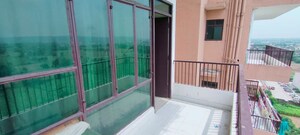 Room in 3 BHK Apartment at Sector 99a – for Sale