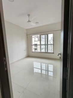 1 BHK Apartment For Rent in Kalpataru Vivant