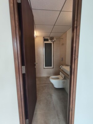 Attached Bathroom in 1 BHK Apartment at Kalpataru Vivant, Jogeshwari East – for Rent