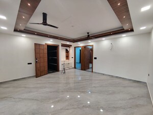 4 BHK Builder Floor For Rent in Green Fields Colony