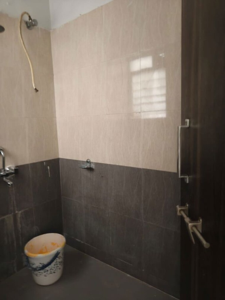 Bathroom, om-shiv-srushti 2 Bedroom 920 Sq.Ft. Apartment In Pashan Pune 10601896