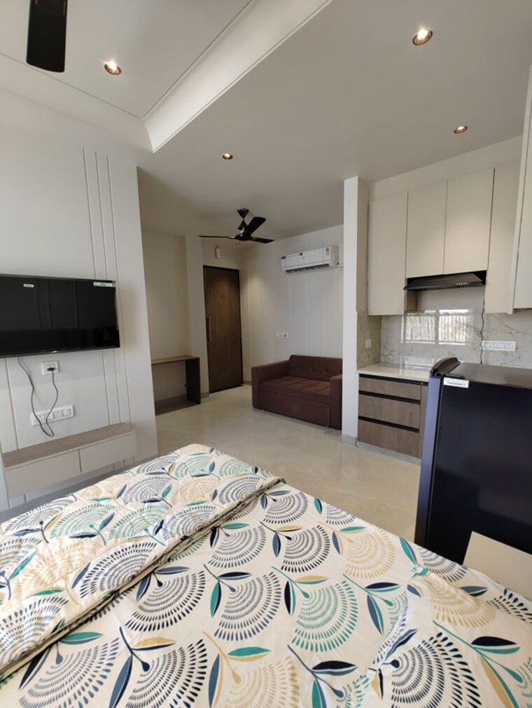Bedroom, krisumi-waterfall-suites 4 Bedroom 4500 Sq.Ft. Penthouse In Sector 36a Gurgaon 10601883