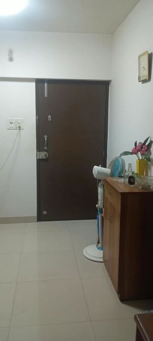 Room in 2 BHK Apartment at Sethia Green View, Goregaon West – for Sale