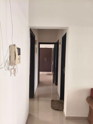 Furnished Amenities in 2.5 BHK Apartment at Dosti Vihar, Samata Nagar – for Rent
