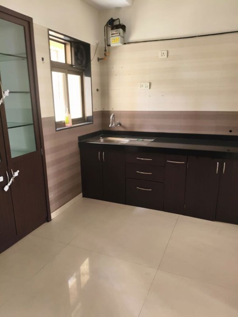 Kitchen, dosti-vihar 2.5 Bedroom 1212 Sq.Ft. Apartment In Samata Nagar Thane 10601920