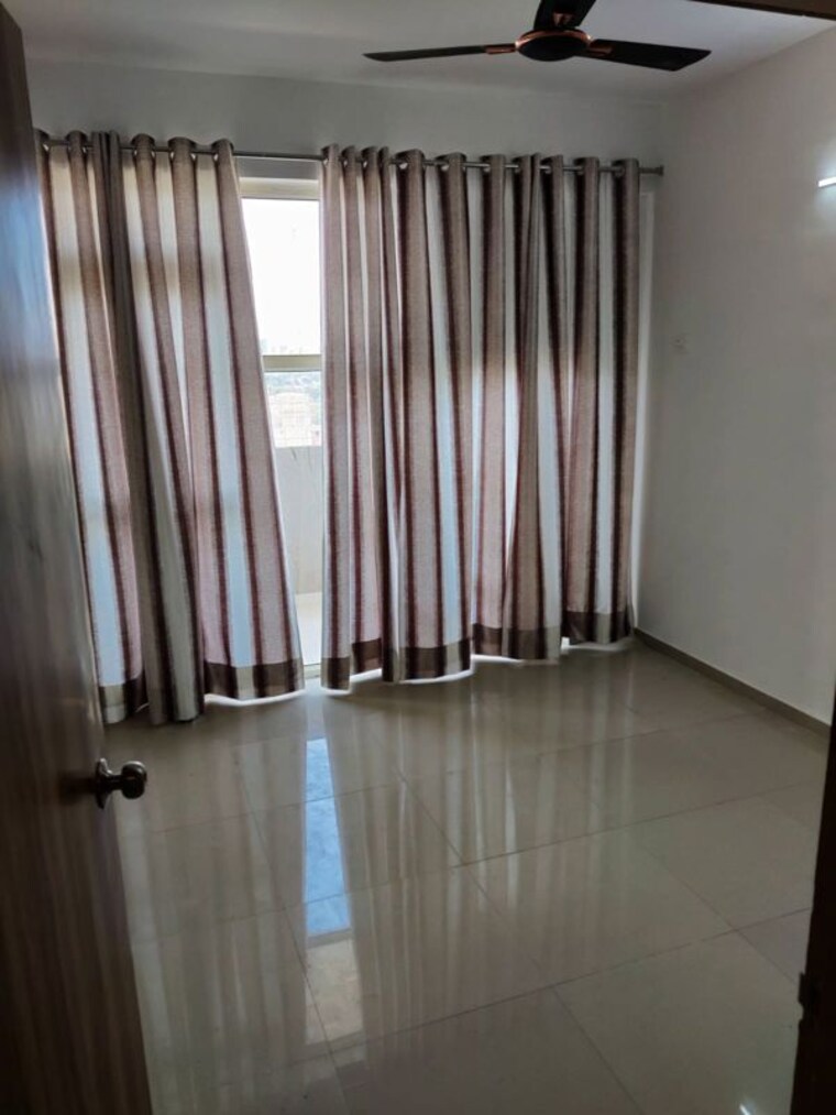 Balcony, pyramid-heights 2 Bedroom 850 Sq.Ft. Apartment In Sector 85 Gurgaon 10601935