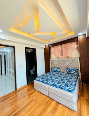 Bedroom in 3 BHK Apartment at Kalpataru Elitus, Mulund West – for Sale