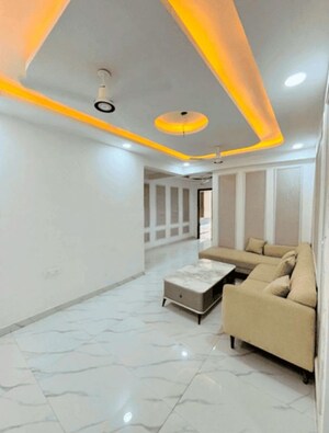 Team Area in 3 BHK Apartment at Kalpataru Elitus, Mulund West – for Sale