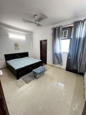 Bedroom in 1 BHK Builder Floor at Sector 38 – for Rent