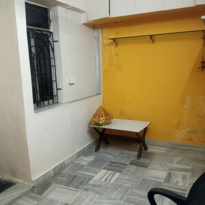 1.5 BHK Apartment For Rent in Goregaon West