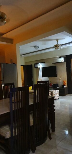 Living Room in 4 BHK Apartment at Supertech Cape Town, Sector 74 – for Rent