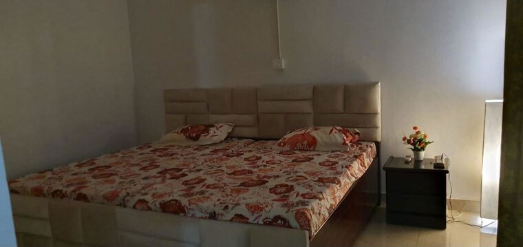 Bedroom, supertech-cape-town 4 Bedroom 2385 Sq.Ft. Apartment In Sector 74 Noida 10601949