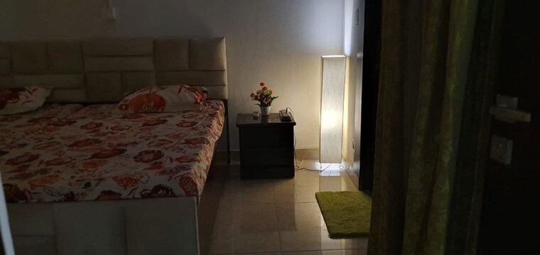 Bedroom, supertech-cape-town 4 Bedroom 2385 Sq.Ft. Apartment In Sector 74 Noida 10601949
