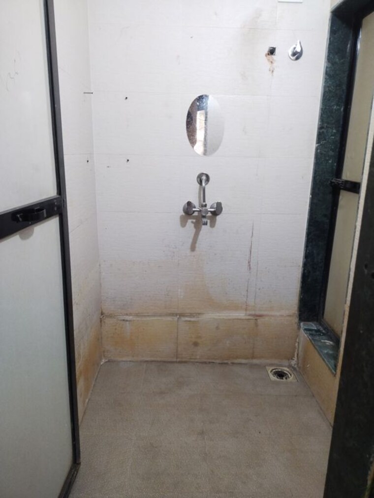Bathroom, swaraj-heights 1 Bedroom 680 Sq.Ft. Apartment In Karanjade Navi Mumbai 10601988