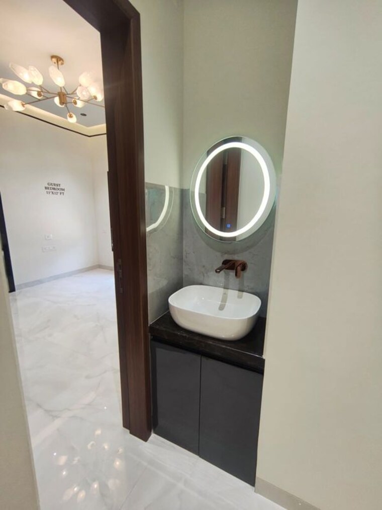 Bathroom, iconic-5-senses-ilife 3 Bedroom 1368 Sq.Ft. Apartment In Nibm Pune 10601977
