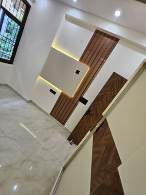 Staircase in 2 BHK Builder Floor at Maya Homes, Indrapuram – for Rent