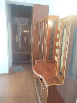 Furnished Amenities in 3 BHK Apartment at Dew Drop Apartments, Sector 47 – for Rent