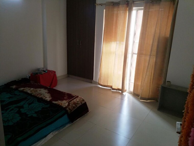 Living Room, aims-golf-avenue-ii 3 Bedroom 1765 Sq.Ft. Apartment In Sector 75 Noida 10602014