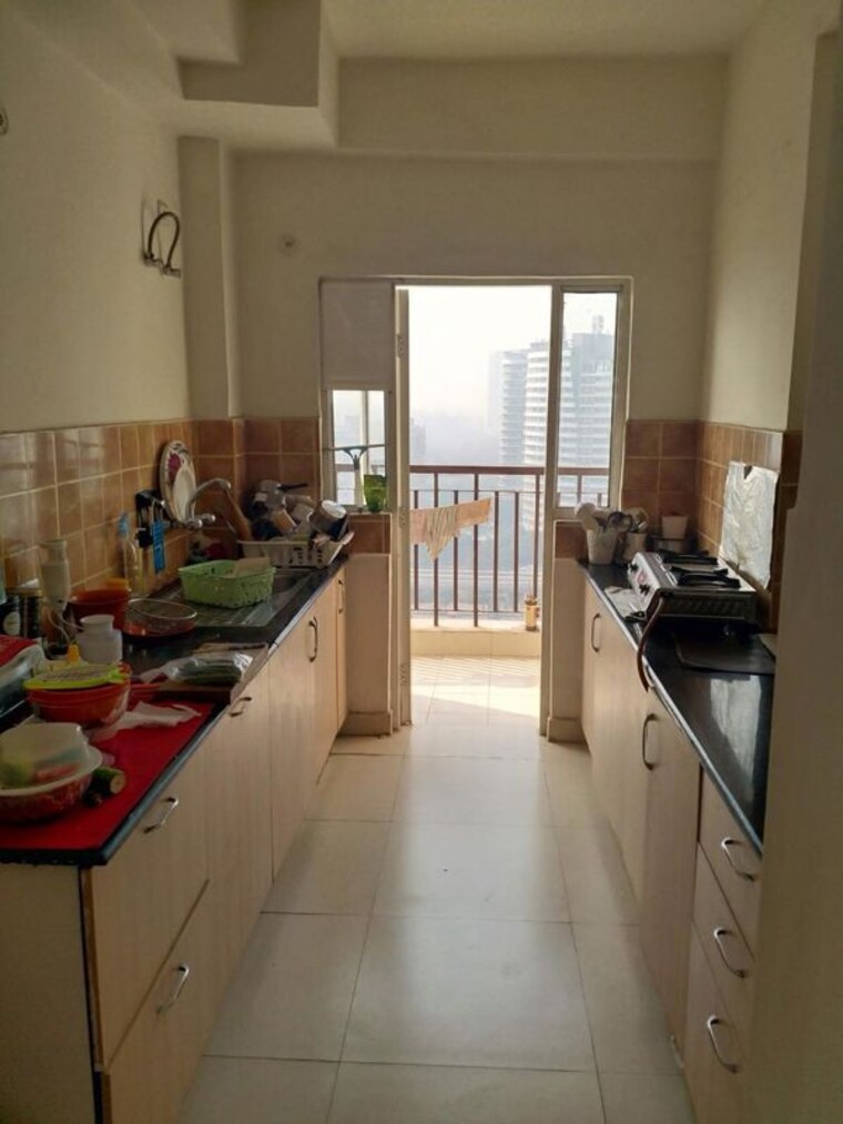 Kitchen, aims-golf-avenue-ii 3 Bedroom 1765 Sq.Ft. Apartment In Sector 75 Noida 10602014
