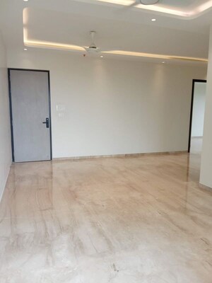 Room in 3 BHK Apartment at Lashkaria Indrasukh, Andheri West – for Sale