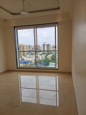 Room in 3 BHK Apartment at Lashkaria Indrasukh, Andheri West – for Sale