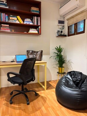 Team Area in 2 BHK Apartment at Water Queen Apartment, Bandra West – for Rent