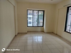 Room in 3 BHK Apartment at Mont Vert I, Pashan – for Rent