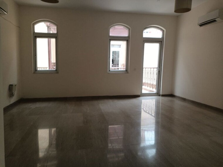 Room, emaar-the-palm-springs 5 Bedroom 360 Sq.Yd. Villa In Sector 54 Gurgaon 10602057