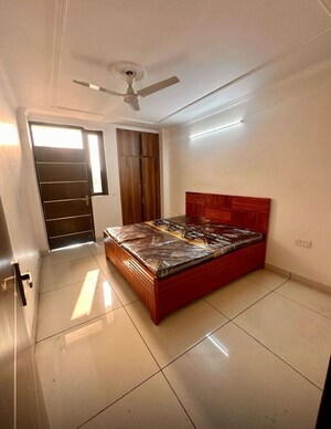 Bedroom in 2 BHK Builder Floor at Chattarpur – for Rent