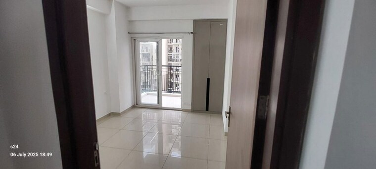 Room, gulshan-botnia 2 Bedroom 1025 Sq.Ft. Apartment In Sector 144 Noida 10602071