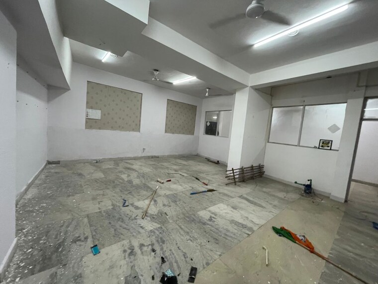 Room, srishti-greenfield-homes Commercial Office Space 247 Sq.Ft. In Green Fields Colony Faridabad 10602088